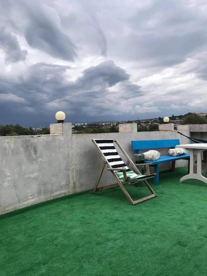 Guest House Sky Plus Tbilisi Ngoại thất bức ảnh