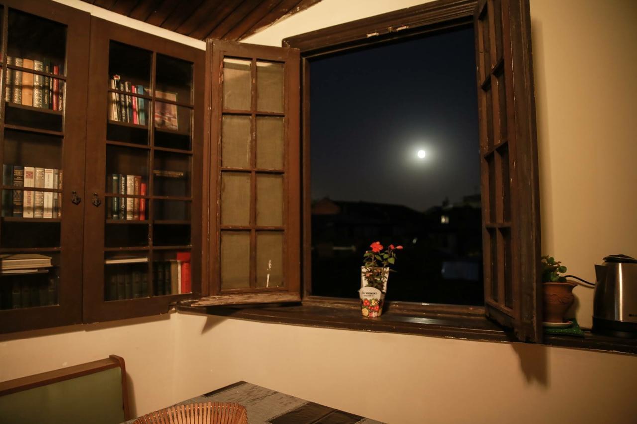 Guest House Sky Plus Tbilisi Ngoại thất bức ảnh
